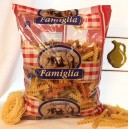 Паста Fusilli Tricolore в виде спиралек трех цветов Famiglia, 500г