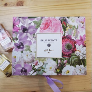 Подарочная упаковка: для косметики Blue Scents (21x16x8см) Подарочная упаковка: для косметики Blue Scents (21x16x8см)