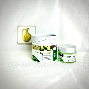Дневной крем для лица с мастикой и оливковым маслом MasticSpa, Греция, 50мл Дневной крем для лица с мастикой и оливковым маслом MasticSpa, Греция, 50мл
